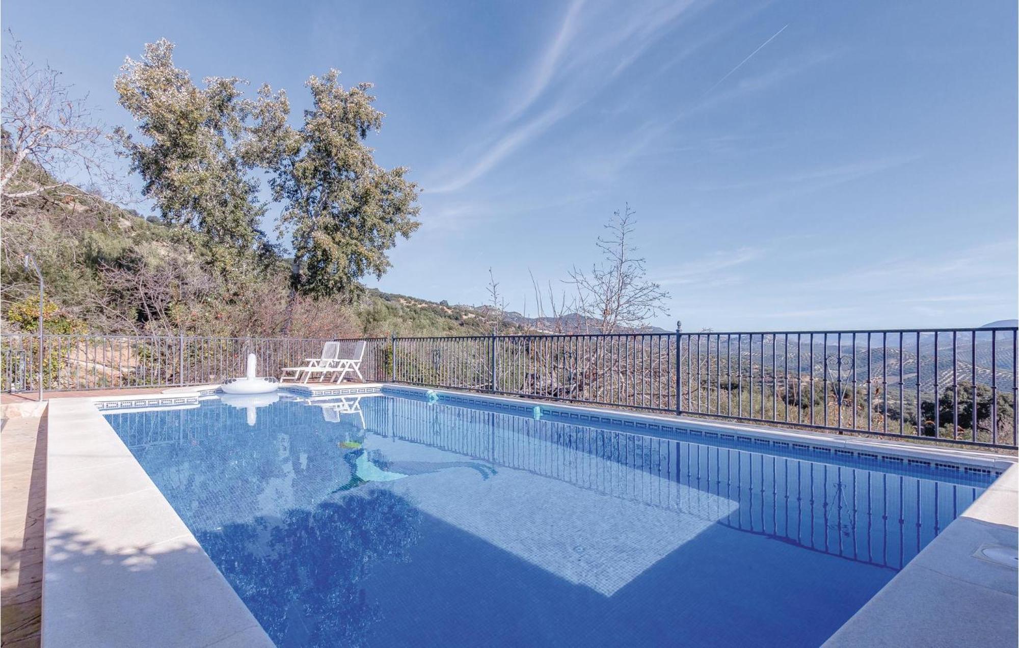 8 Bedroom Lovely Home In Iznajar Luaran gambar