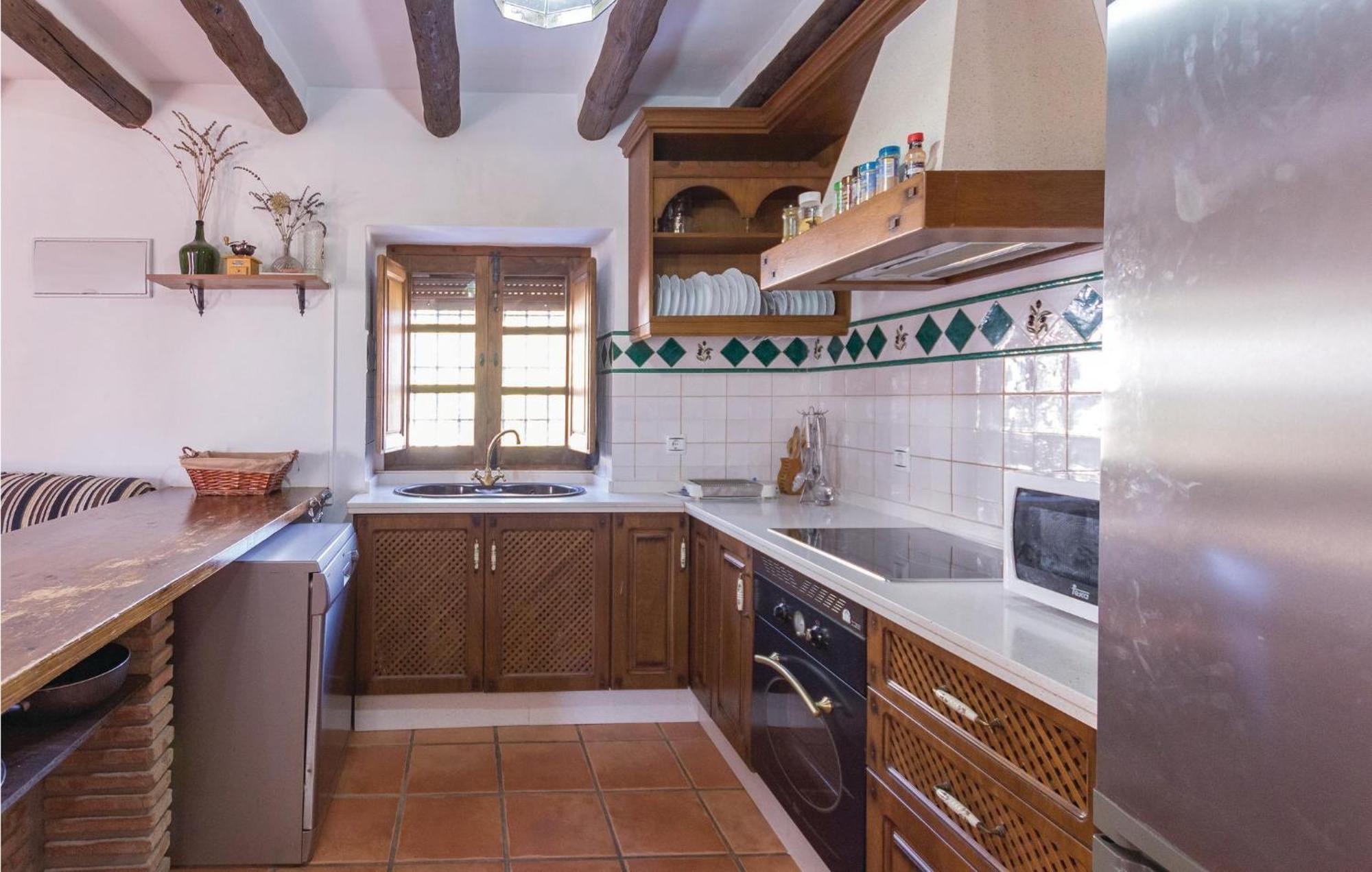 8 Bedroom Lovely Home In Iznajar Luaran gambar